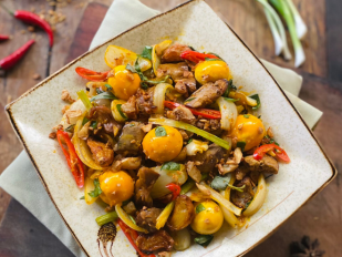 Trứng non cháy tỏi