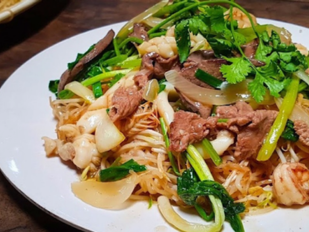 Hủ tiếu xào bò