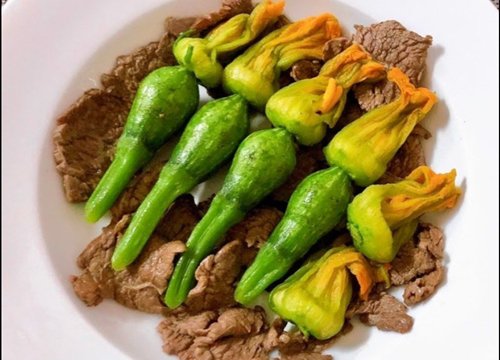 Bí nụ xào bò