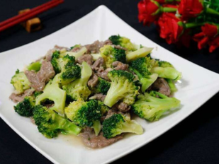 Bông cải xào bò