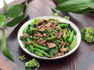 Cải ngồng xào bò
