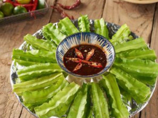 Đậu rồng mắm ruốc