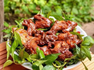 Chuột nướng lá chanh